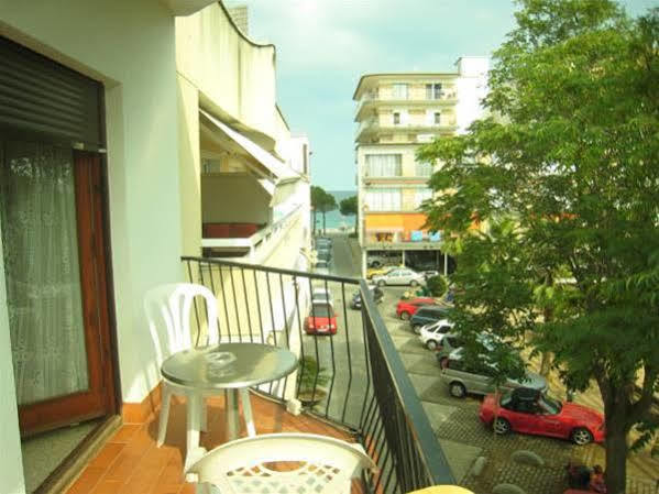 Hostal La Marina Platja d'Aro Εξωτερικό φωτογραφία
